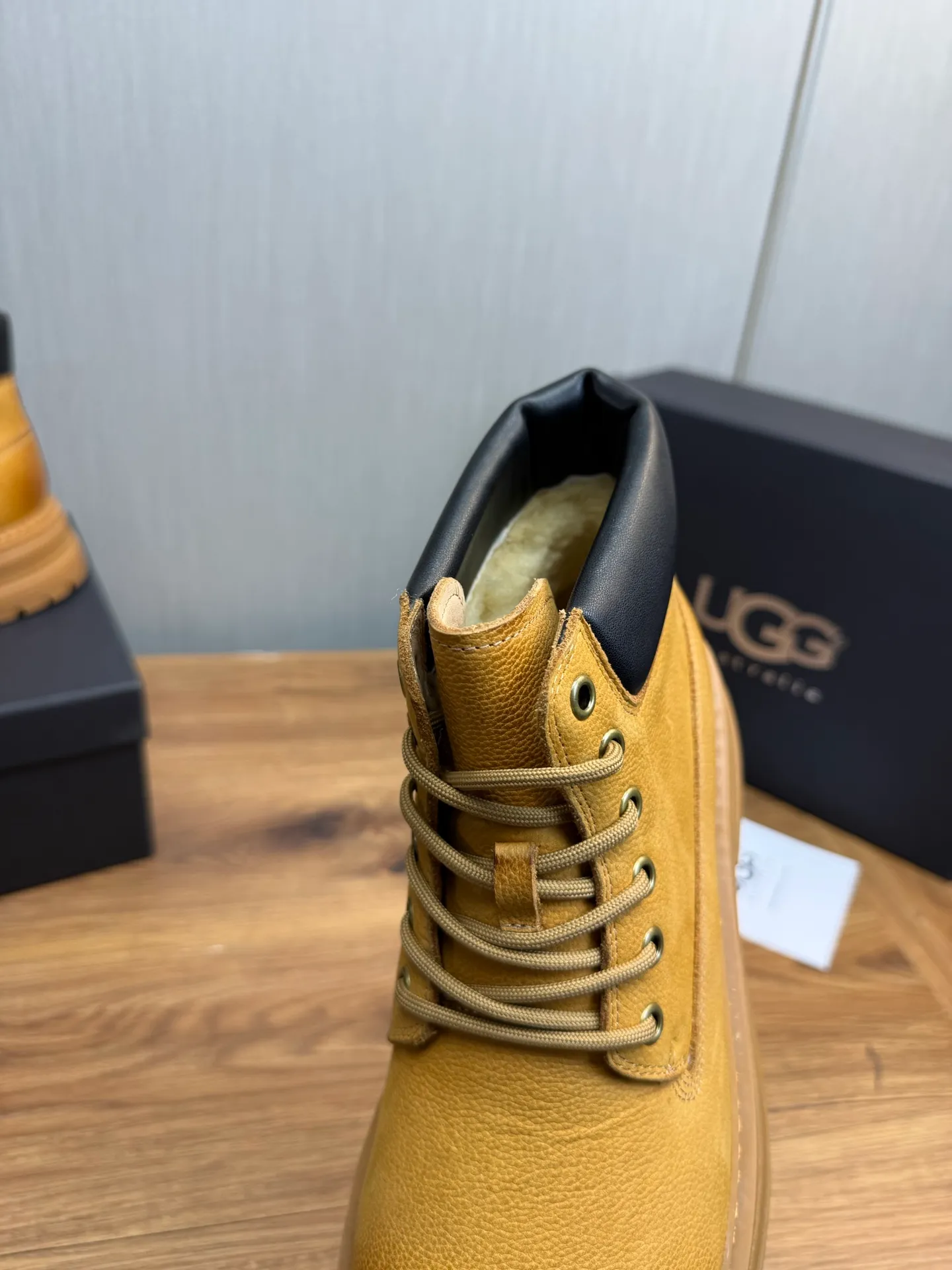 Factory price 680💰 [UGG] Men's hot winter warm boots🐑Simple and fashionable design, cowhide➕comfortable and warm wool lining. Soft and comfortable to wear, good warmth retention, and excellent foot feel. Regular size 38-45